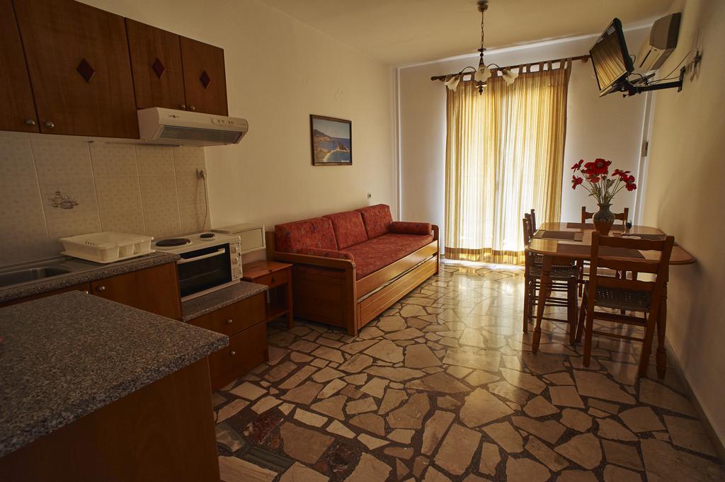 كوكاري Angela Apartments المظهر الخارجي الصورة